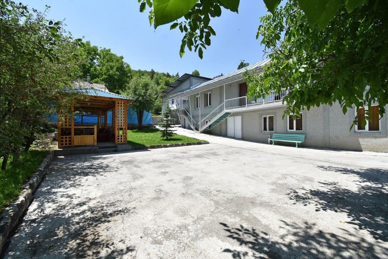 Guest House Arsan Tsaghkadzor Eksteriør bilde