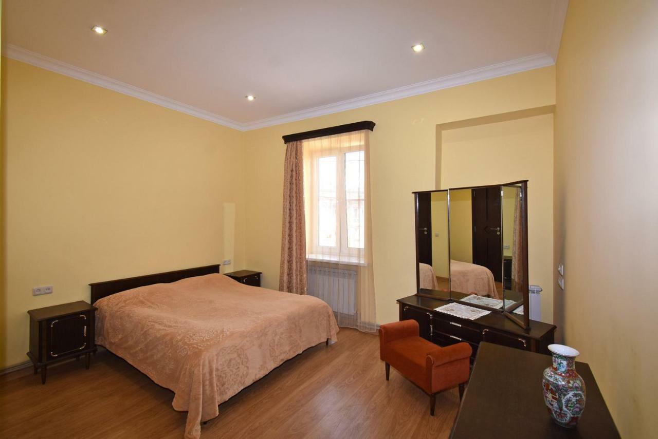 Guest House Arsan Tsaghkadzor Eksteriør bilde